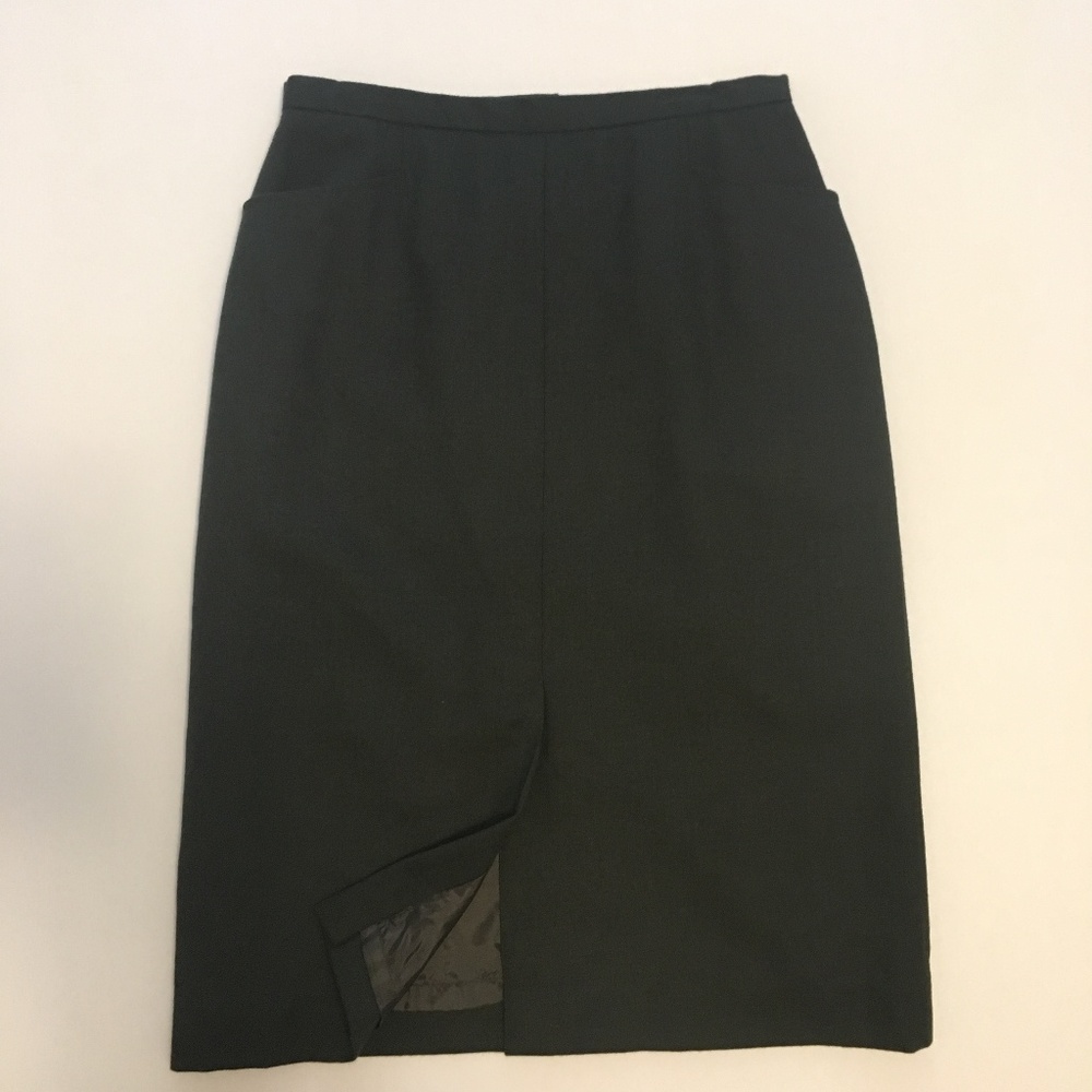 Size 10 Talbots wool pencil skirt